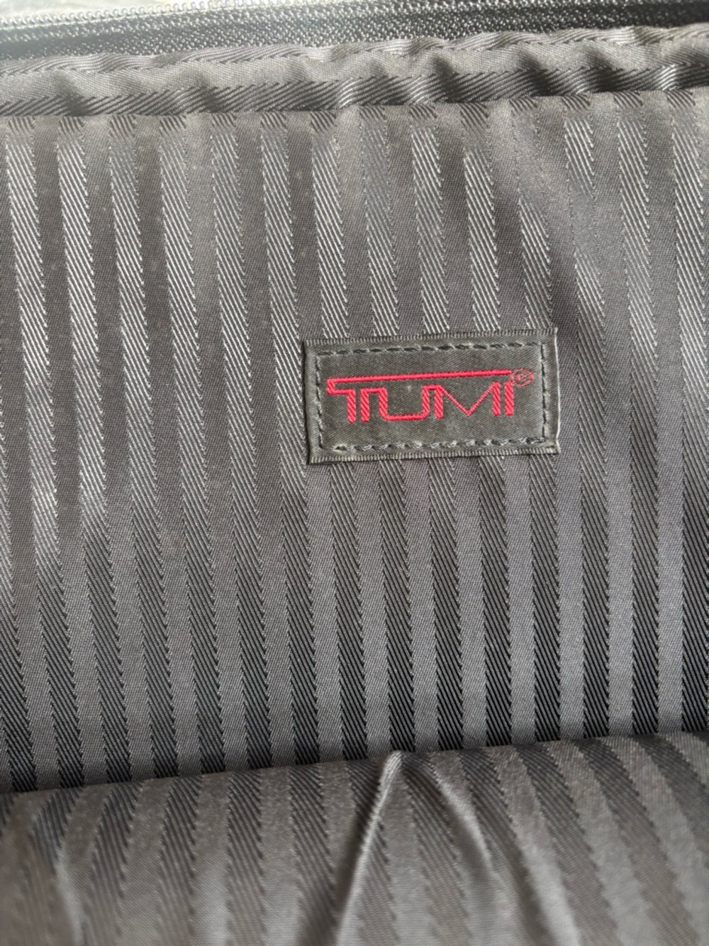 TUMI Laptop briefcase black bag. NWOT - Picture 4 of 4